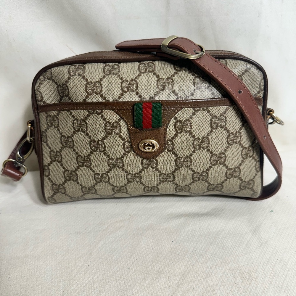 Gucci Shoulder Bag